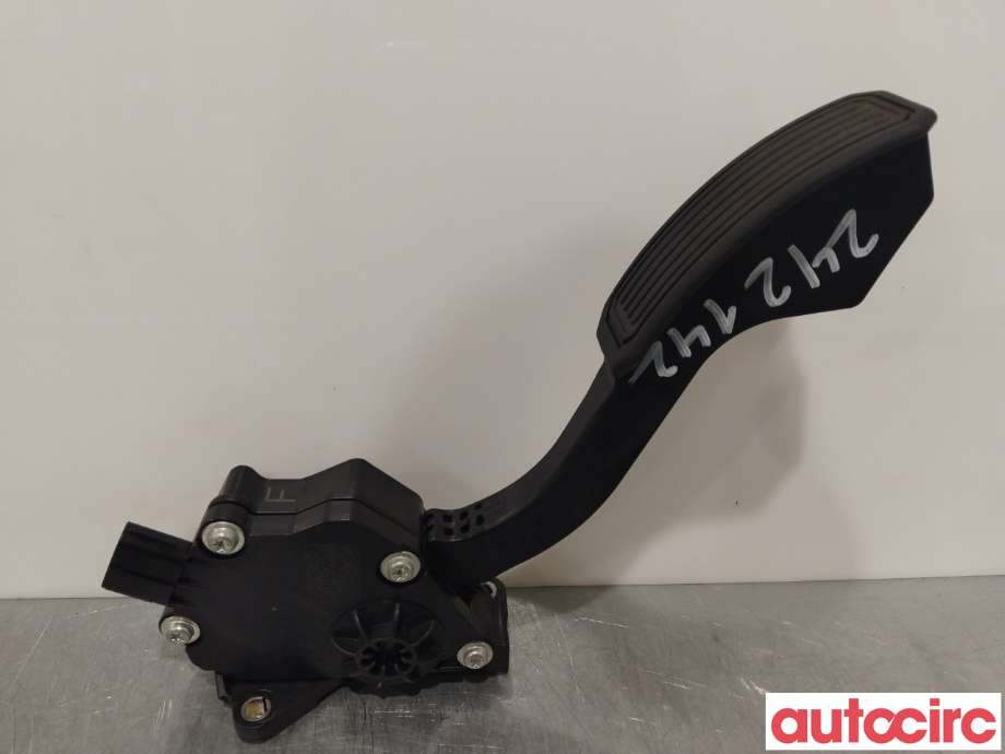 Pedal gass til Toyota RAV4 2006-2009 (Type III, Fase 1)  (TOYOTA|7811042010)
