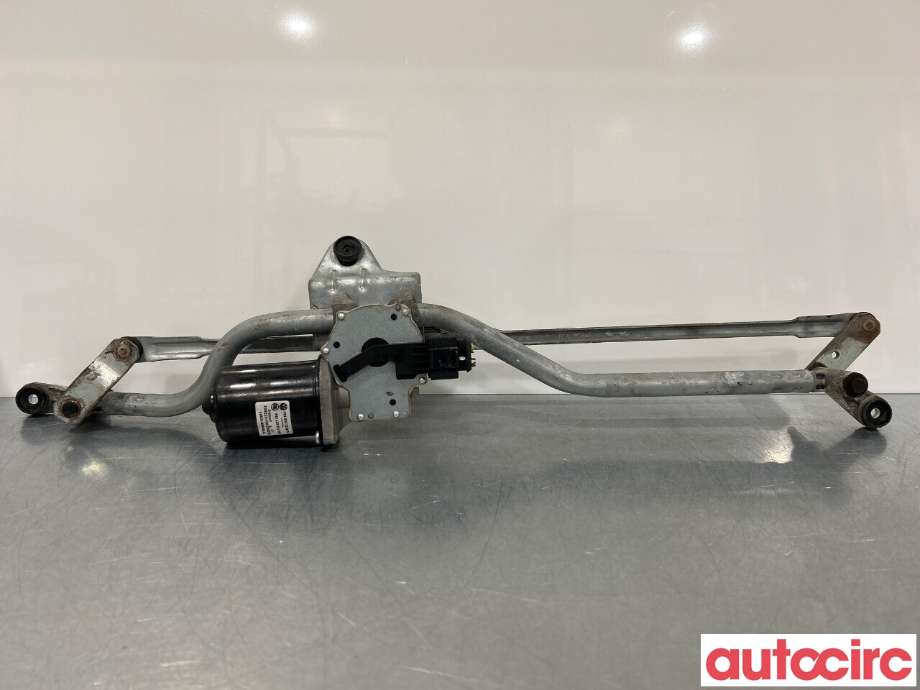 Viskermotor frontrute til VW Transporter / Caravelle 2015-2019 (T6) (T6) (VOLKSWAGEN|7E1955113D|7E1955113B)