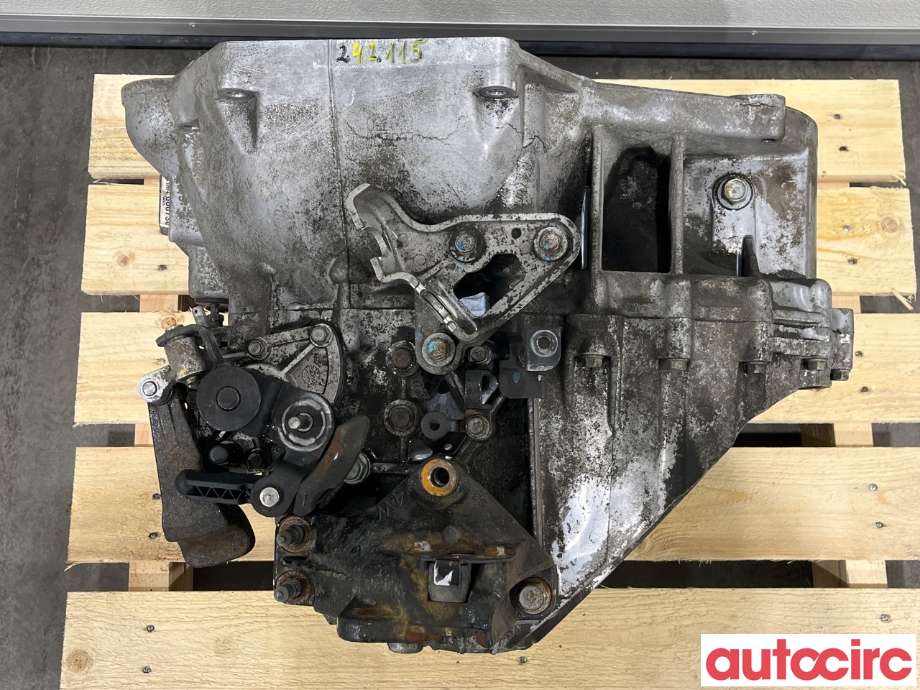 Girkasse manuell 6-trinn til Kia Sorento, 2011-2015 Type II  (KIA|430003B070)