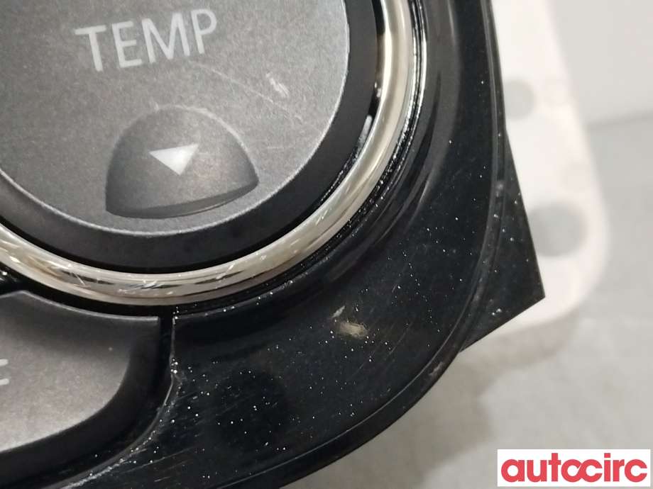 Varmeapparat betjening til Mitsubishi Outlander 2012-2015 (Type III, Fase 1)  (MITSUBISHI|7820A460XA|CAB502A039A)