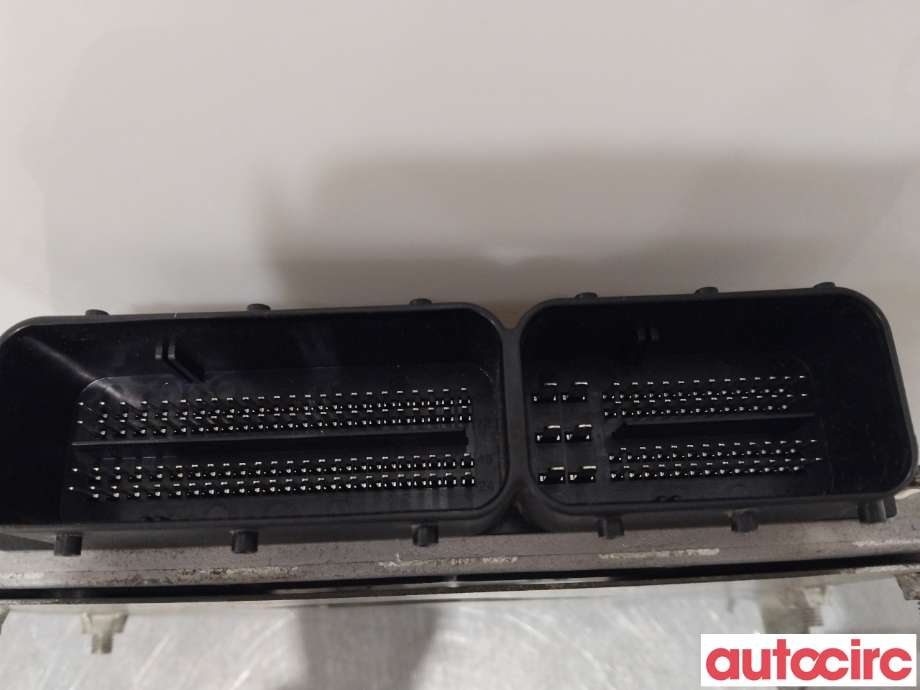 Styreenhet motor til Mitsubishi Outlander 2012-2015 (Type III, Fase 1) (MITSUBISHI|1860B814|275700-1722)