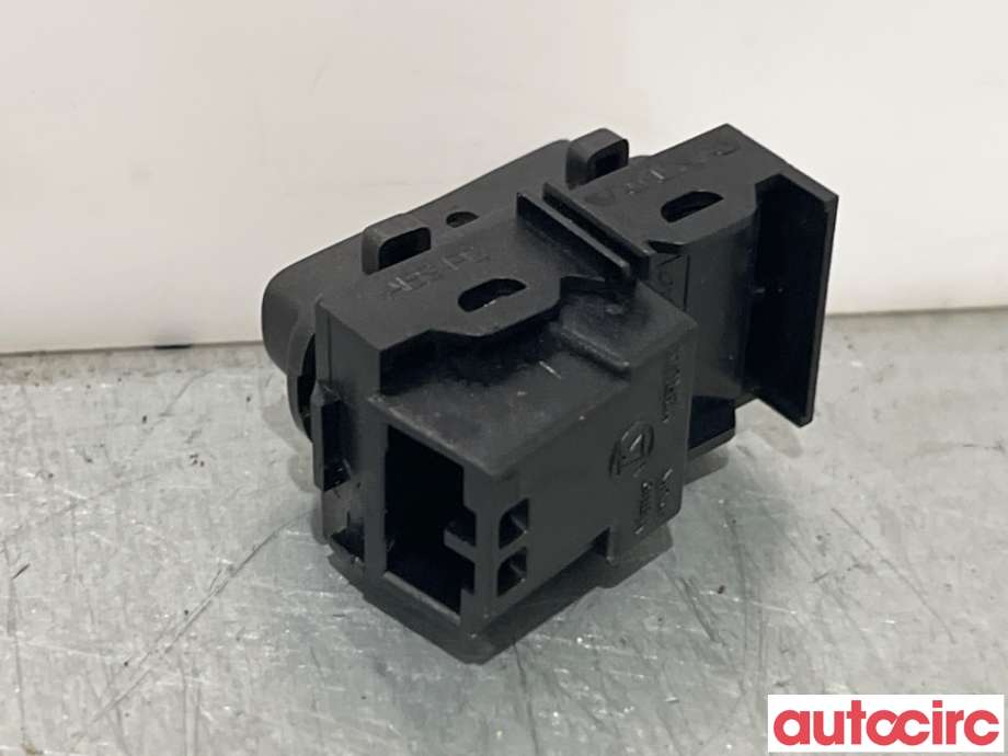 Bryter diverse til Volvo XC70 2008-2013 (Type II, Fase 1)  (VOLVO|30710475|)