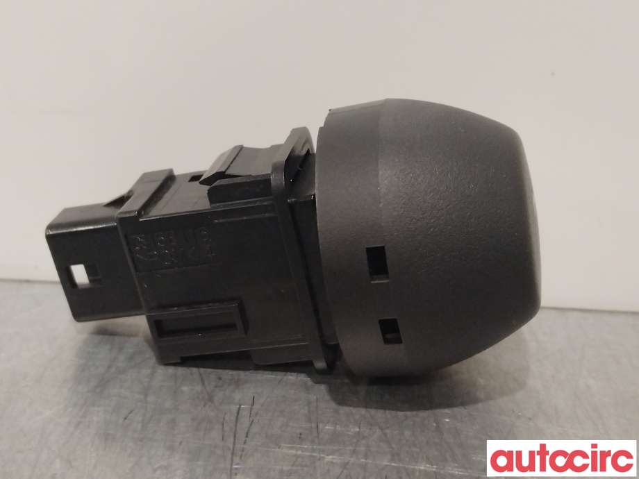 Bryter diverse til Toyota RAV4 2006-2009 (Type III, Fase 1)  (TOYOTA|8472442020|)