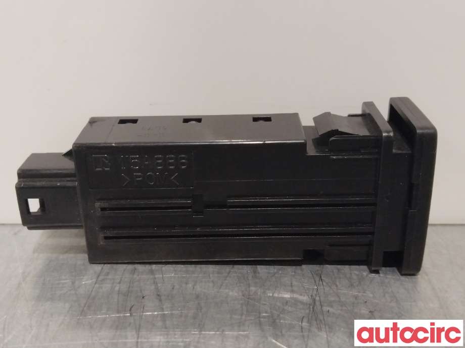 Bryter rutevarme til Toyota RAV4 2006-2009 (Type III, Fase 1)  (TOYOTA|8479452021|8479452020|)