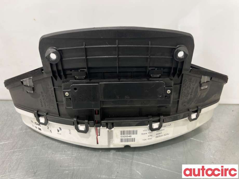 Instrumentpanel til Volvo XC70 2008-2013 (Type II, Fase 1)  (VOLVO|36002600|69399-320U)