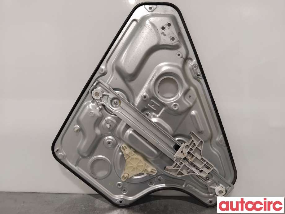 Ruteheis til Kia Venga 2010-2017  (KIA|834711P030||83470-1P010)