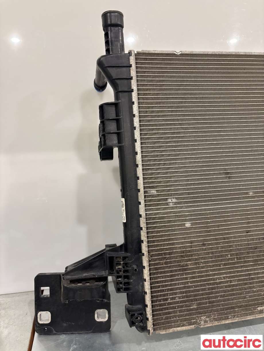 Radiator (automat gir) til VW ID.3 2020-->>  (VOLKSWAGEN|1EA121251B|)