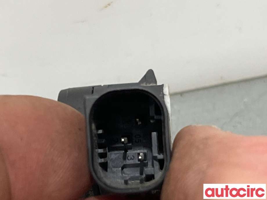 Parkeringssensor foran til Citroën C4, Cactus 2014-2017 (Fase 1)  (CITROEN|1609981080|0263013215|9675202477XT)