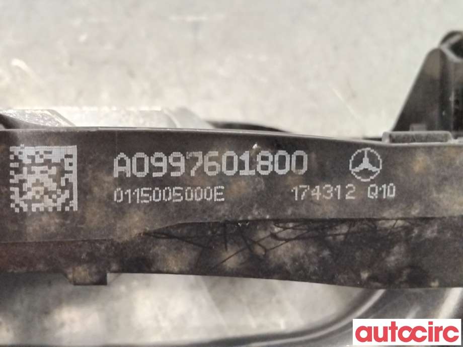 Dørhåndtak utv høyre foran til Mercedes C-Klasse 2014-2018 (Fase 1) (W205) (W205) (MERCEDES|A0997601659||A0997601800)