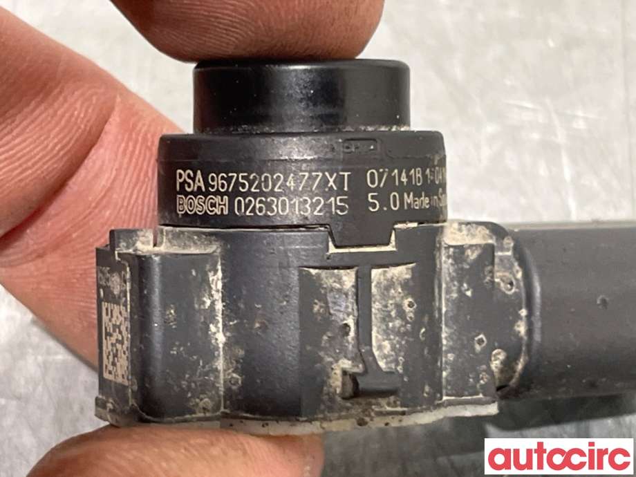 Parkeringssensor foran til Citroën C4, Cactus 2014-2017 (Fase 1)  (CITROEN|1609981080|0263013215|9675202477XT)