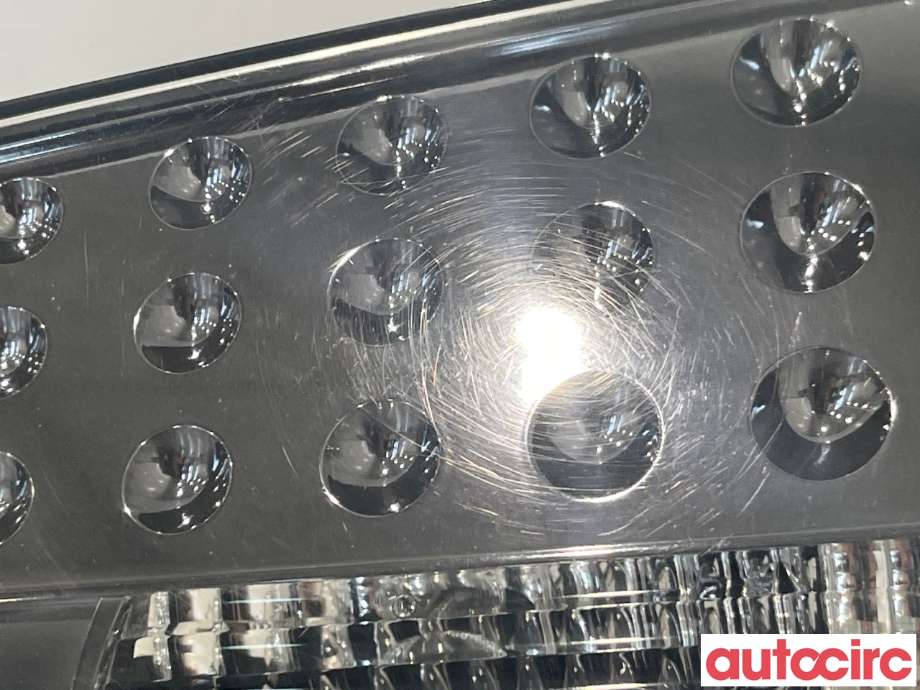 Baklykt høyre indre til Mitsubishi Outlander 2007-2010 (Type II, Fase 1)  (MITSUBISHI|8331A006)
