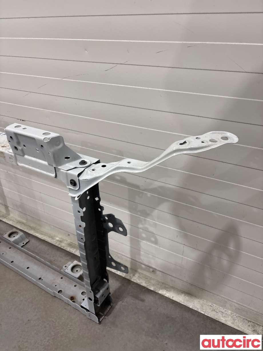 Frontplate til Honda e 2020-->>  (HONDA|60400-TYF-305ZZ|)