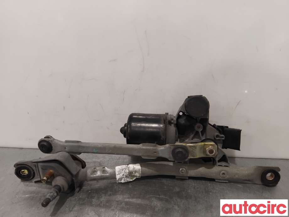 Viskermotor frontrute til Toyota Aygo 2005-2014 (Type I)  (TOYOTA|850100H011|)