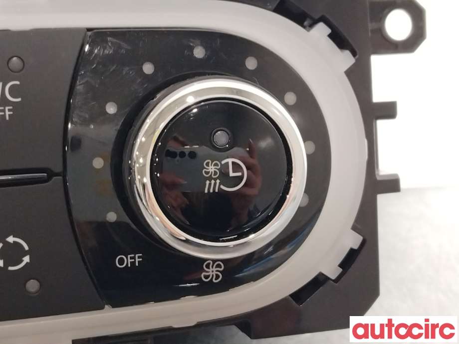Varmeapparat betjening til Renault Zoe 2013-2019 (Fase 1)  (RENAULT|275107386R)