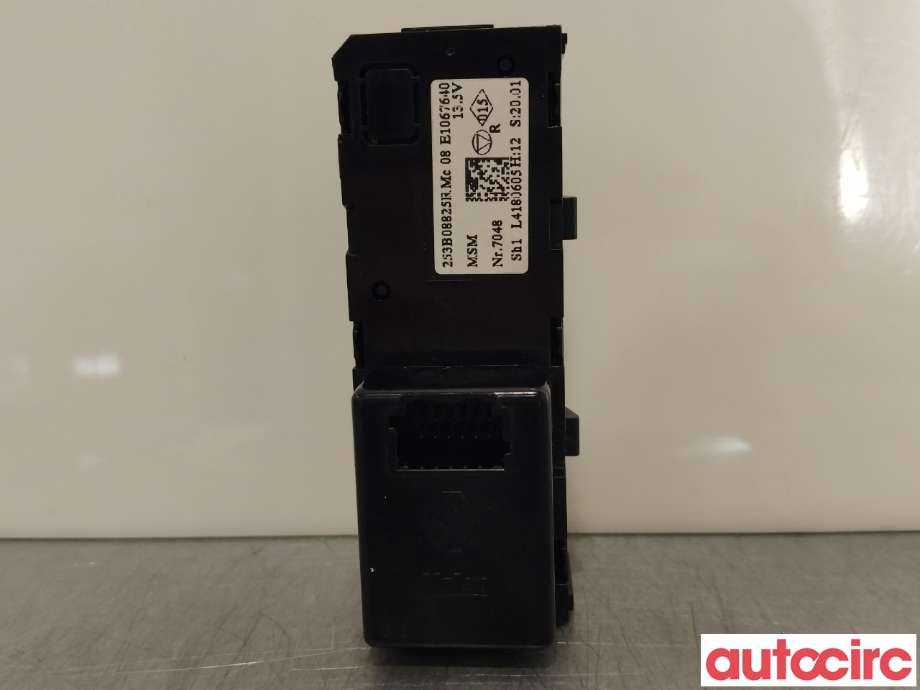 Bilstereo diverse til Renault Zoe 2013-2019 (Fase 1)  (RENAULT|253B08825R)