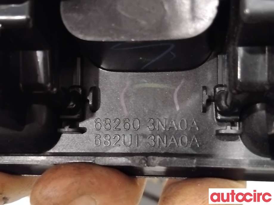 Innredning diverse til Nissan Leaf 2011-2017 (Type I)  (NISSAN|682603NA0A||682603NA1A)