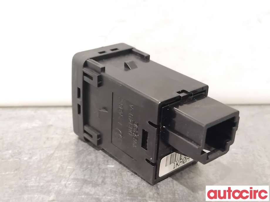Bryter Antispinn til Nissan Leaf 2011-2017 (Type I)  (NISSAN|251451KA0A|)