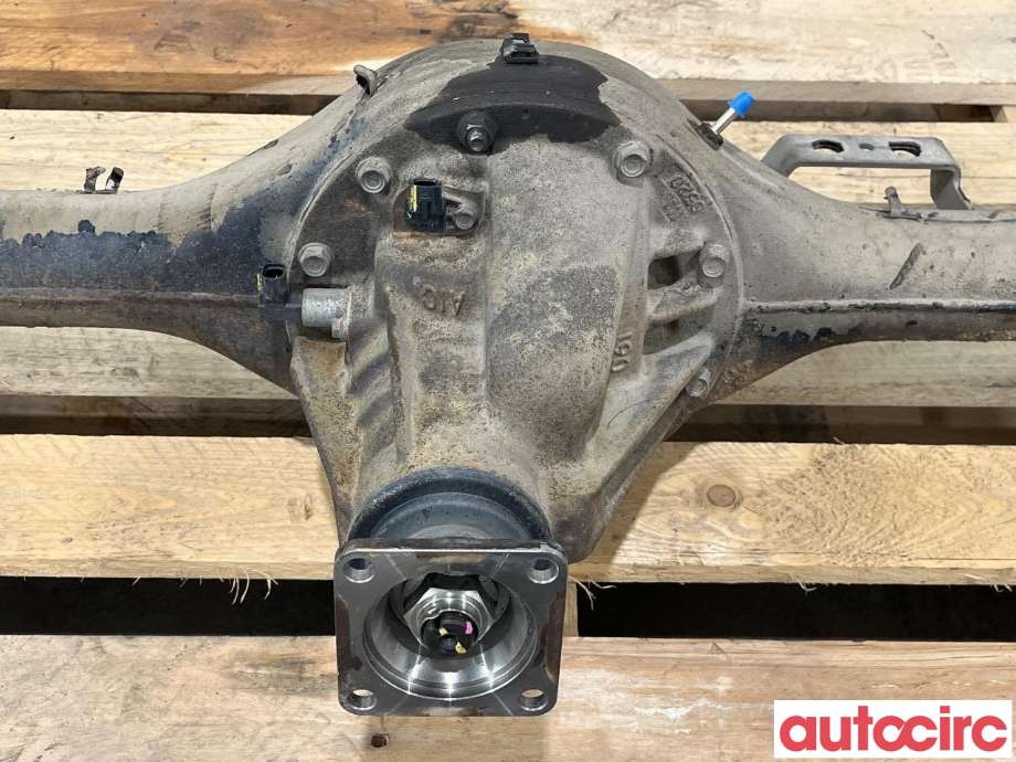 Kardang klokke bak til Isuzu D-Max 2021-->> (Type III) (ISUZU|8984818641)