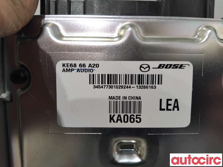 Bilstereo forsterker til Mazda CX-5 2012-2017 (Type I)  (MAZDA|KE68-66-A20|KA065|KE6866A20)