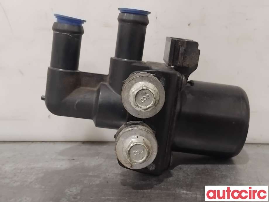 Diverse deler til Subaru XV 2012-2017 (Type I)  (SUBARU|72481FJ000|)