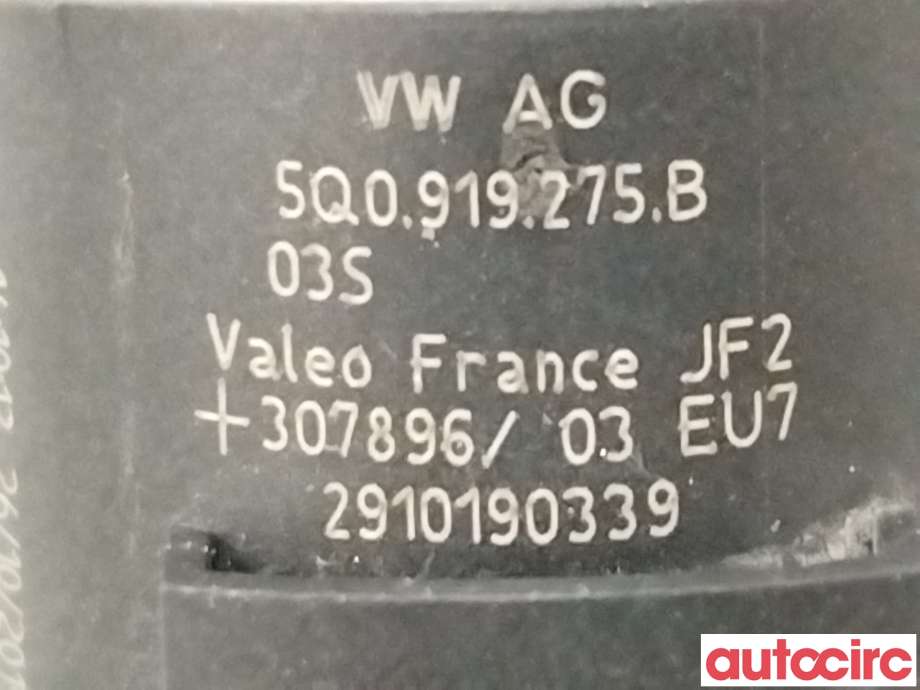 Parkeringssensor foran til VW Passat 2015-2019 (Fase 1) (B8) (B8) (VOLKSWAGEN|5Q0919275B)