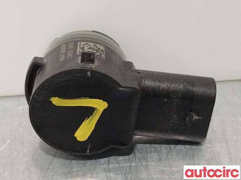 Parkeringssensor foran til VW Passat 2015-2019 (Fase 1) (B8) (B8) (VOLKSWAGEN|5Q0919275B)