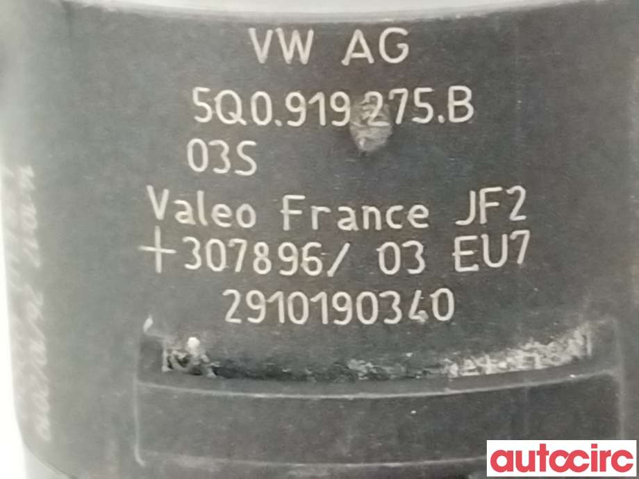 Parkeringssensor foran til VW Passat 2015-2019 (Fase 1) (B8) (B8) (VOLKSWAGEN|5Q0919275B)