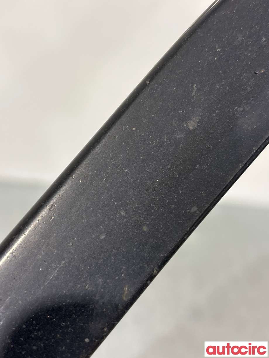 Hjulbuelist venstre bak til Kia EV6 2021-->>  (KIA|87741CV100AHV|)