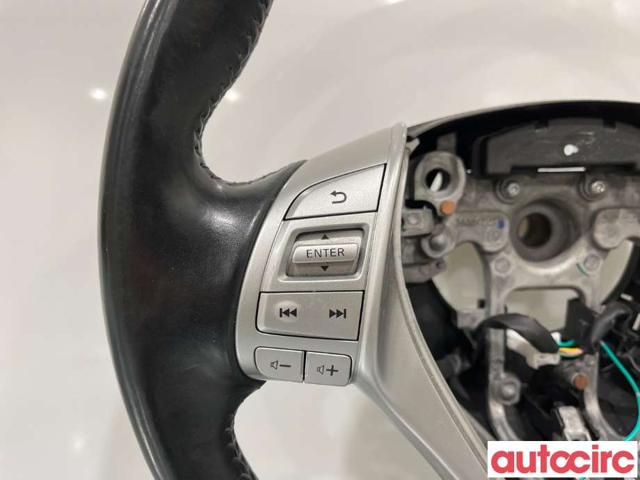 Ratt til Nissan Pulsar 2014-->> (NISSAN|484303ZL2C|)
