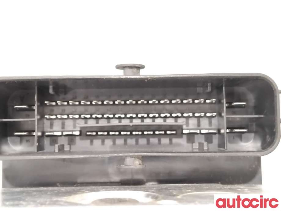 ABS sentral til Mercedes C-Klasse 2014-2018 (Fase 1) (W205) (W205) (MERCEDES|A2044310100|100915-15283|A2054313712)