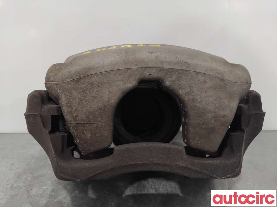 Bremsecaliper høyre foran til Mercedes C-Klasse 2014-2018 (Fase 1) (W205) (W205) (MERCEDES|A2054210681|)