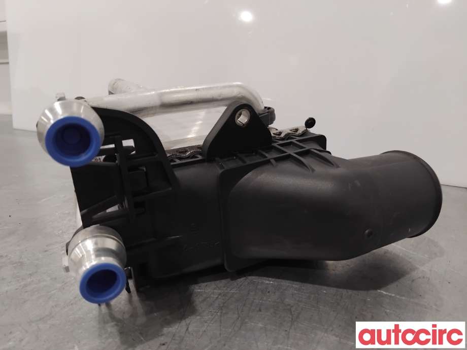 Intercooler til Mercedes C-Klasse 2014-2018 (Fase 1) (W205) (W205) (MERCEDES|A2740900414|CC153002)