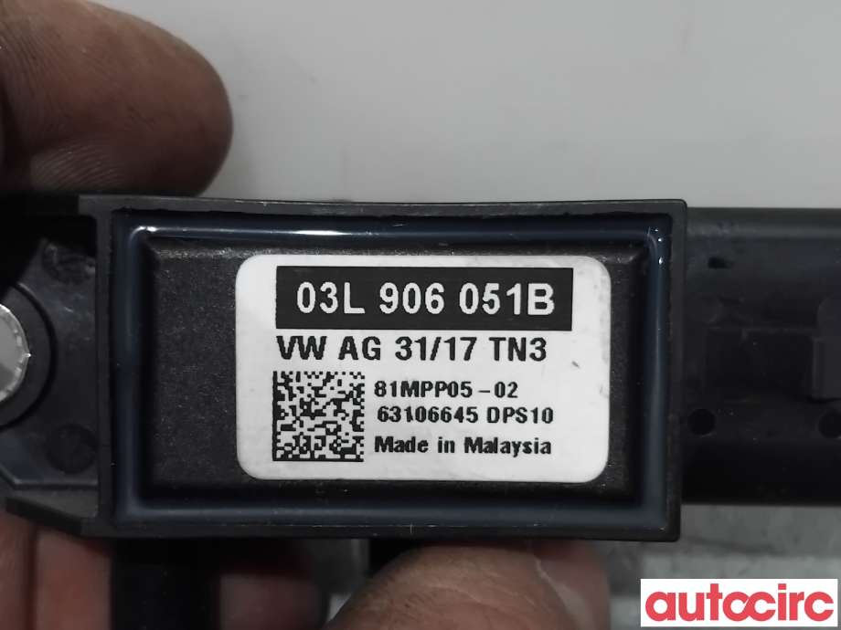 Diverse deler til Škoda Octavia 2017-2020 (Type III, Fase 2)  (SKODA|03L906051B||03L906051D)