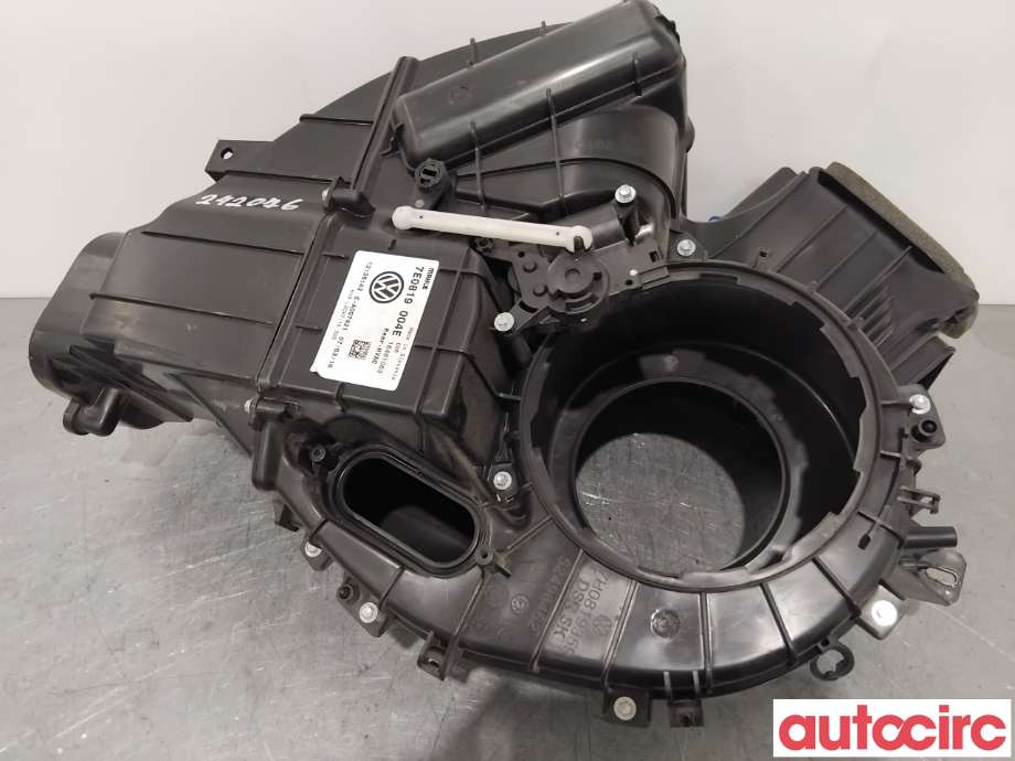 Diverse deler til VW Transporter / Caravelle, 2015-2019 (T6) (T6) (VOLKSWAGEN|7H0819049D)