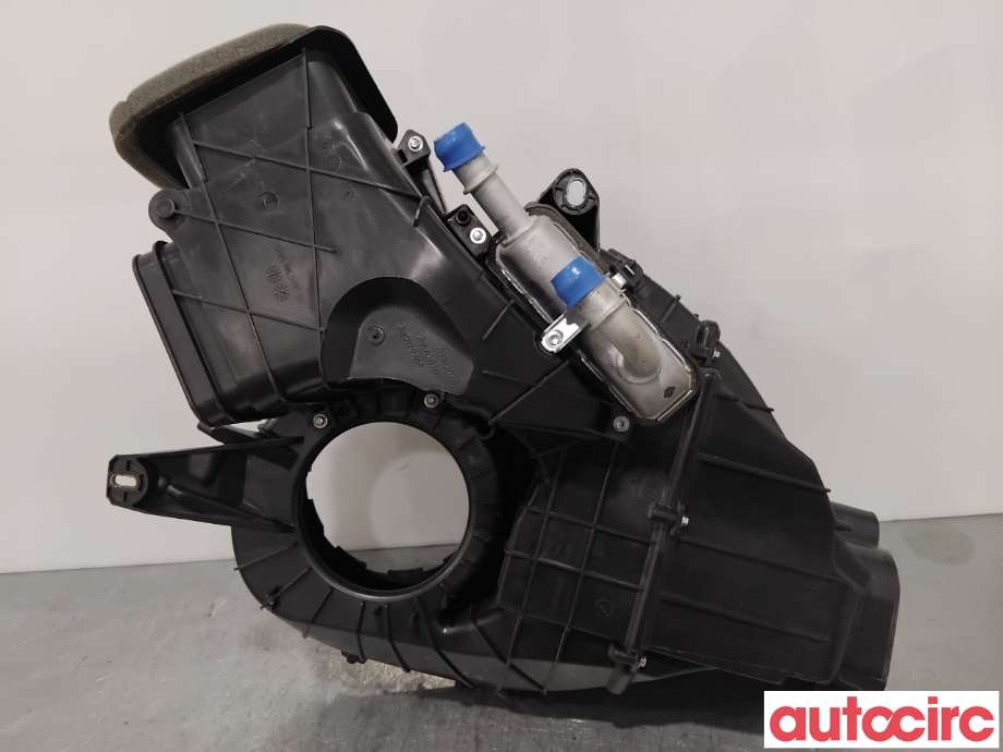 Diverse deler til VW Transporter / Caravelle 2015-2019 (T6) (T6) (VOLKSWAGEN|7H0819049D||7E0819004E)
