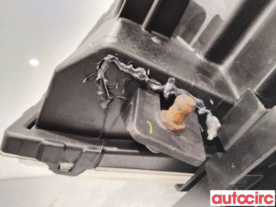 Frontlykt høyre xenon til Suzuki Grand Vitara 2005-2015 (Type III) (SUZUKI|35120-65JD0|)