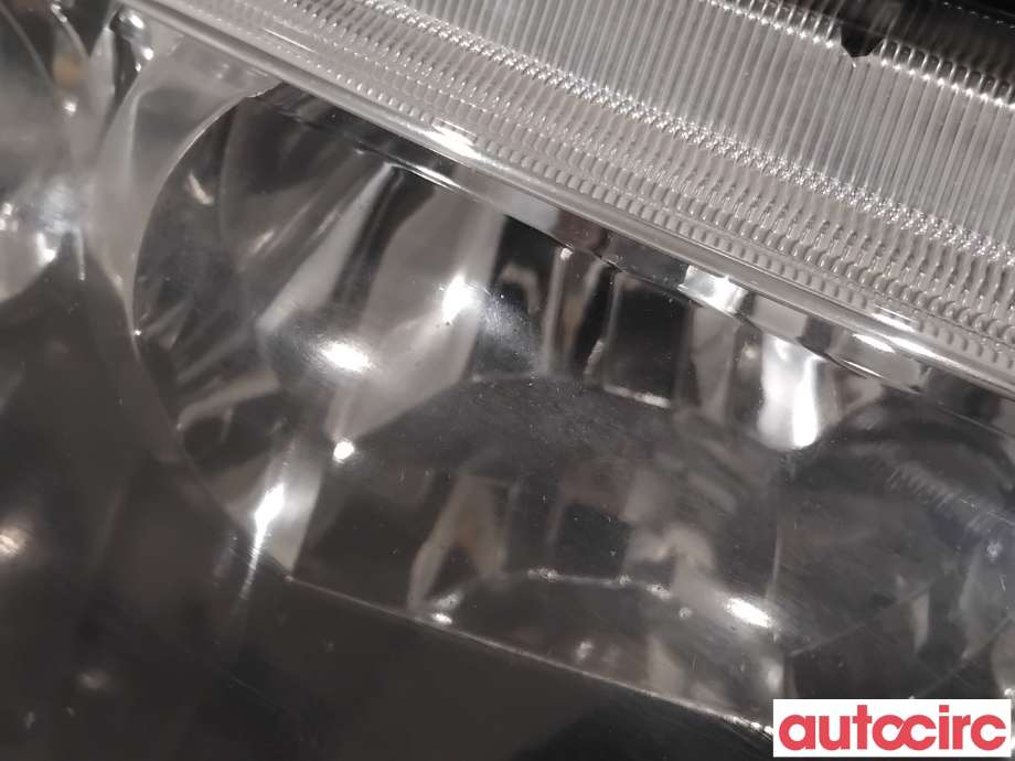 Frontlykt høyre xenon til Suzuki Grand Vitara 2005-2015 (Type III) (SUZUKI|35120-65JD0|)