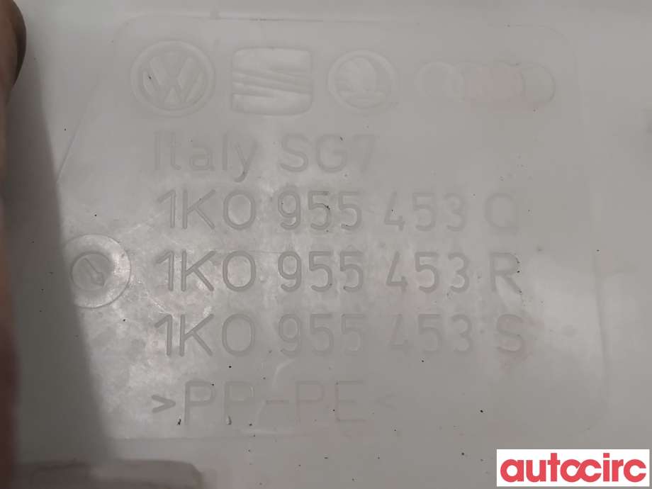 Spylertank til VW Scirocco 2008-2013  (VOLKSWAGEN|1K0955453S|)