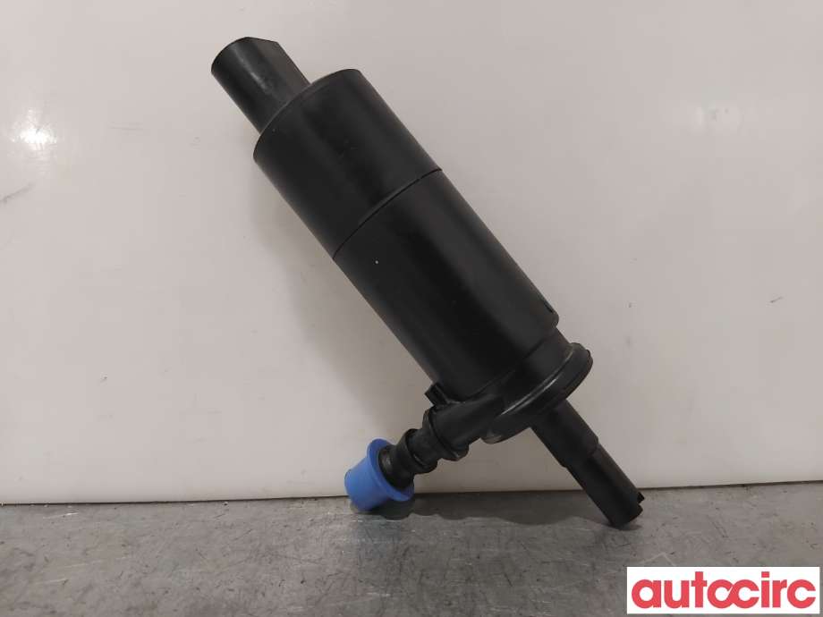 Spylerpumpe til VW Scirocco 2008-2013  (VOLKSWAGEN|3B7955681|)