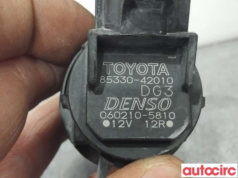 Spylerpumpe foran til Lexus NX 2014-2021 (Type I) (AZ10) (AZ10) (LEXUS|8533042010|060210-5810|85330-42010)