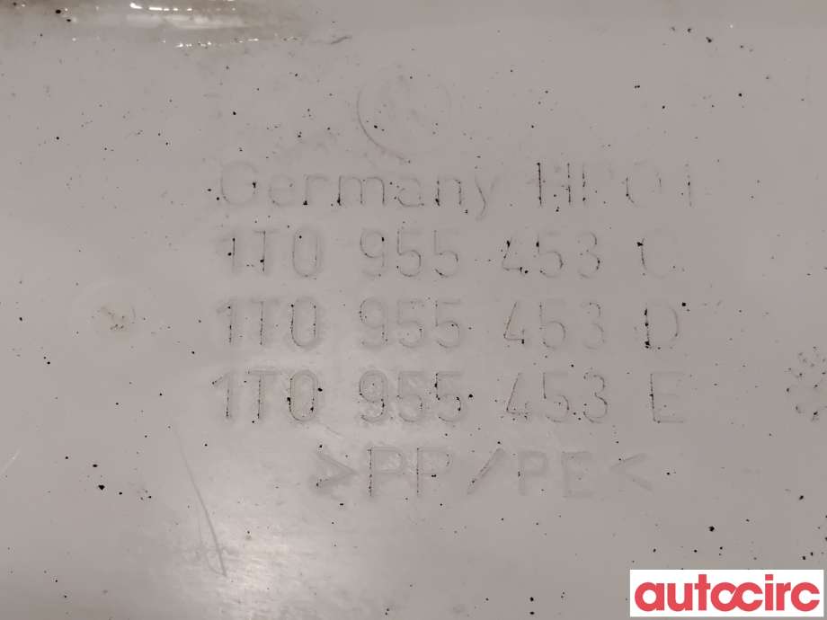 Spylertank til VW Touran 2010-2015 (Type I, Fase 3)  (VOLKSWAGEN|1T0955453E|)