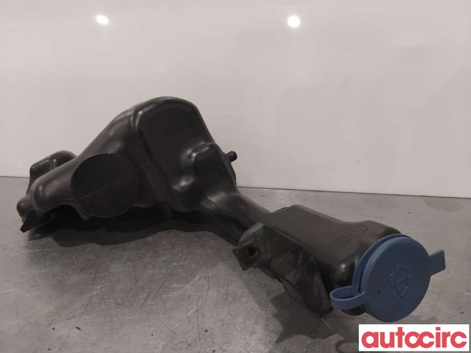 Spylertank til Mercedes C-Klasse 2011-2014 (Fase 2) (W204) (W204) (MERCEDES|A2048691320|A2048601960|A2048690400)