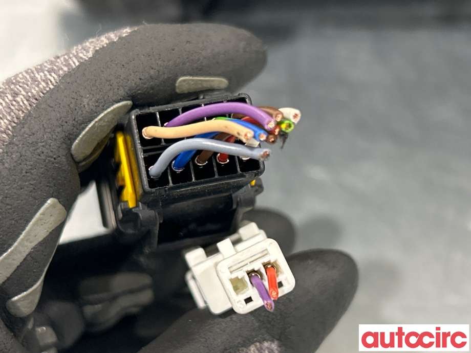 Speil høyre til Peugeot Expert 2016-->> (Type III)  (PEUGEOT|98087020XT|)