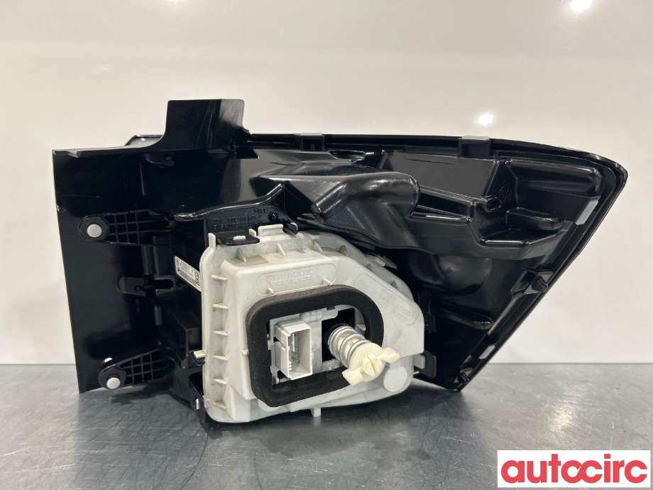 Baklykt venstre til VW T-Cross 2019-->>  (VOLKSWAGEN|2GM945095B)