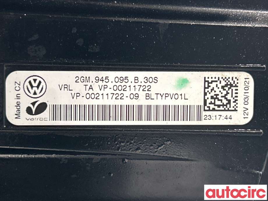 Baklykt venstre til VW T-Cross 2019-->>  (VOLKSWAGEN|2GM945095B)