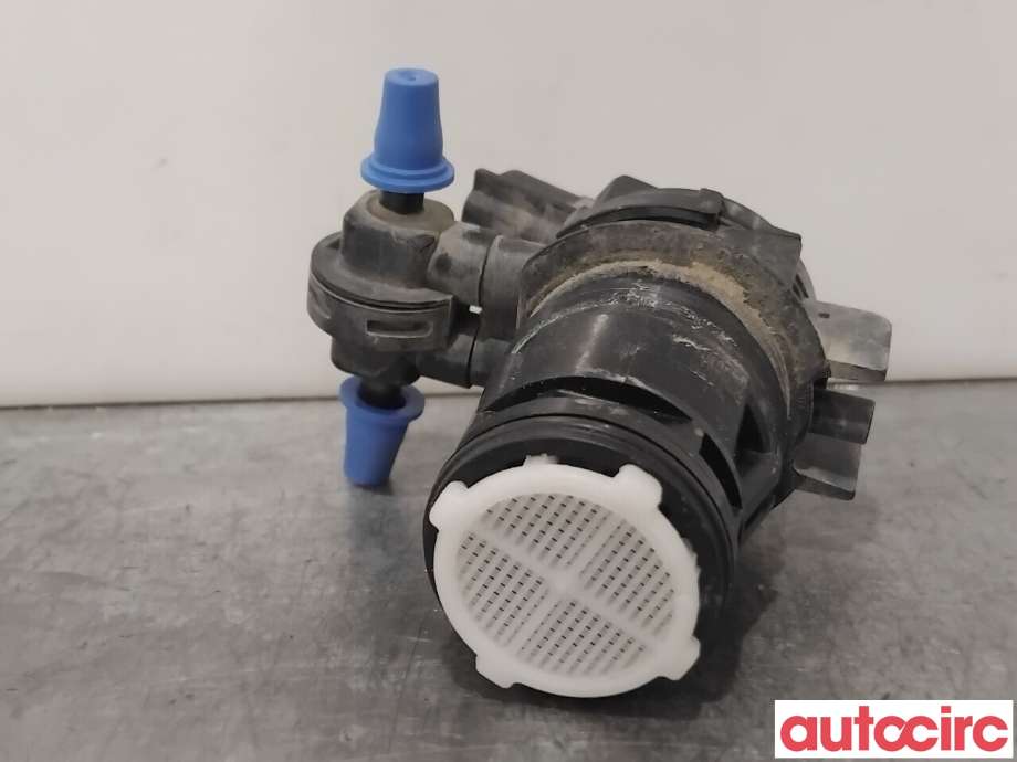 Spylerpumpe foran til Toyota RAV4 2013-2015 (Type IV, Fase 1)  (TOYOTA|8533042010|060210-5810|85330-42010)