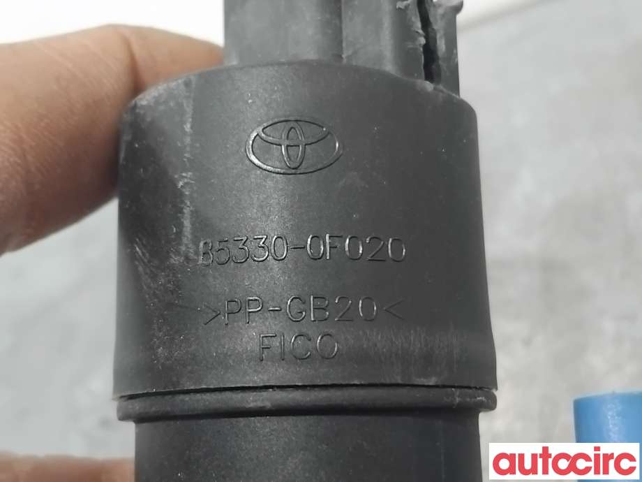 Spylerpumpe bak til Toyota Yaris 2012-2014 (Type III, Fase 1)  (TOYOTA|853300F020||85330-0F020)