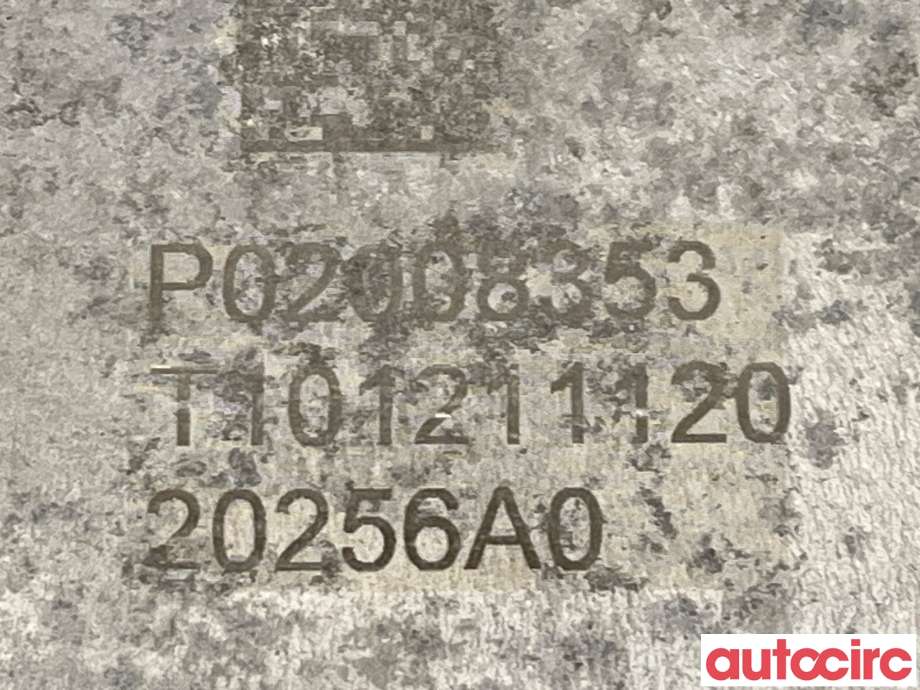 Travers bak til Volvo XC40 2018-2024  (VOLVO|32333366)
