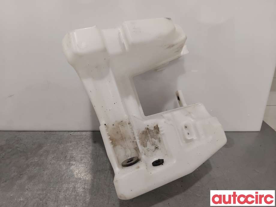 Spylertank til VW Passat 2011-2015 (B7) (B7) (VOLKSWAGEN|3AA955453J|)