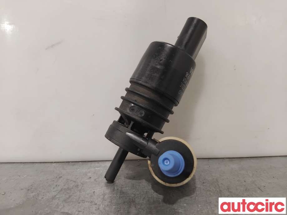 Spylerpumpe foran til VW Passat 2011-2015 (B7) (B7) (VOLKSWAGEN|1K6955651|)